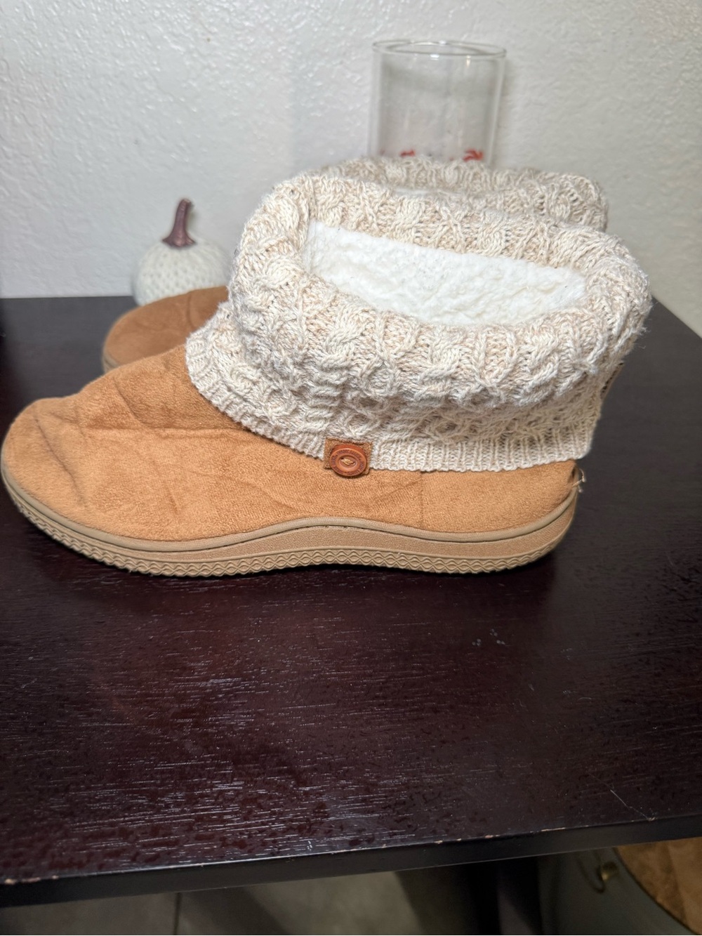 Muk Luks. Boots. Size 9/10